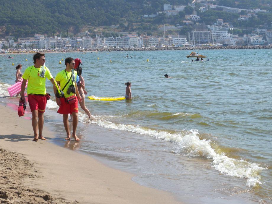 Dipsalut cofinança els serveis de socorrisme de les platges gironines