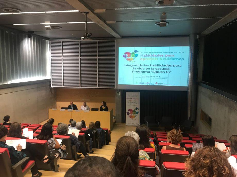 Un centenar de professionals han participat al V Seminari d’Habilitats per a la Vida